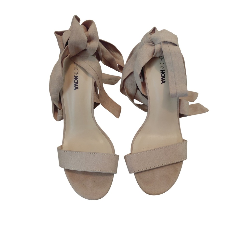 Fashion Nova Nude Beige Faux Suede Lace Up Wrap Block Heel Sandals Womens 9
